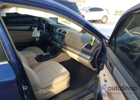 2016 Subaru Outback 2.5I Premium z USA, uszkodzony, nr VIN 4S4BSBCCXG3215927